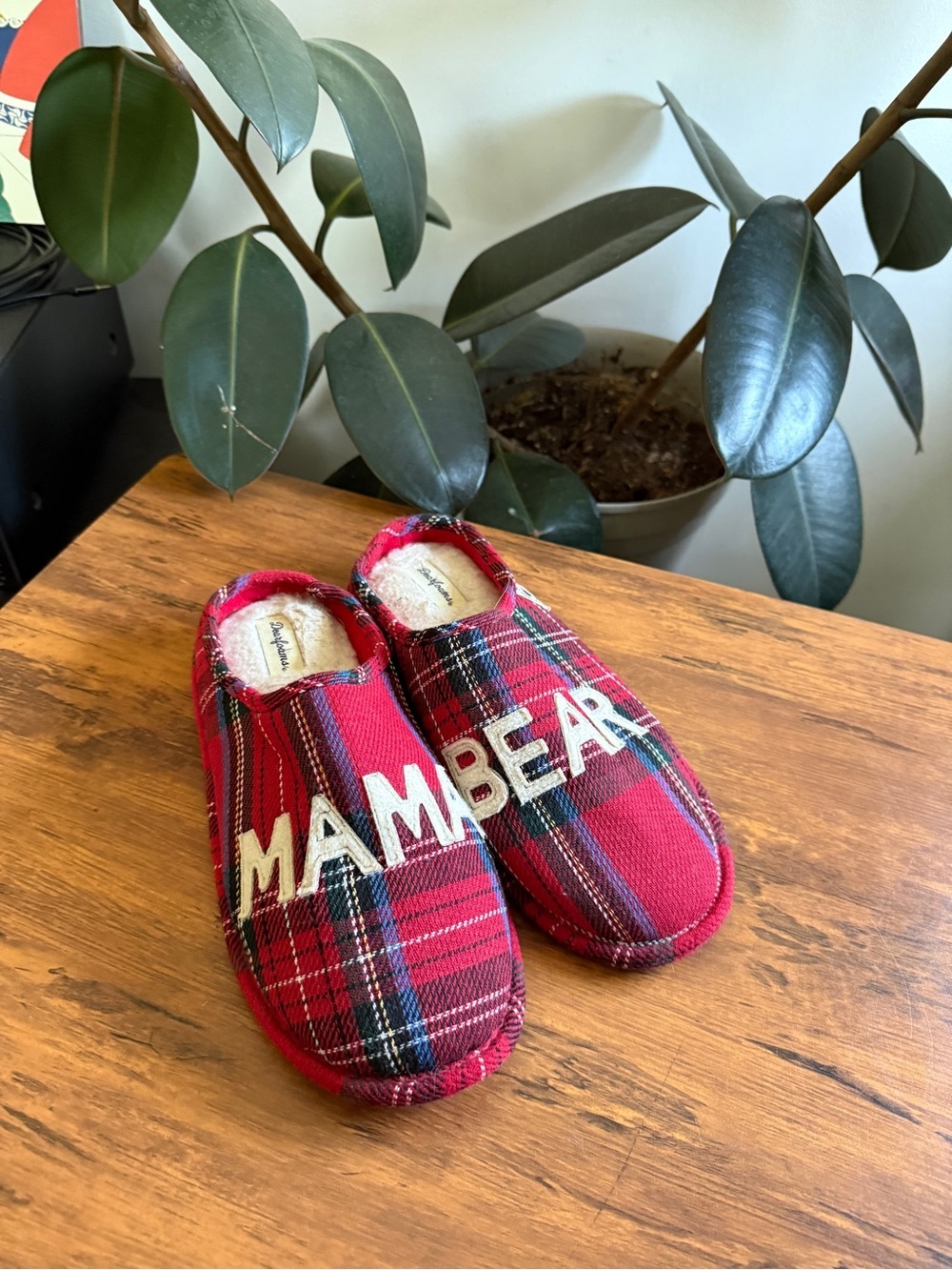 dearfoams Red Plaid Slip-On House Slippers MAMA BEAR